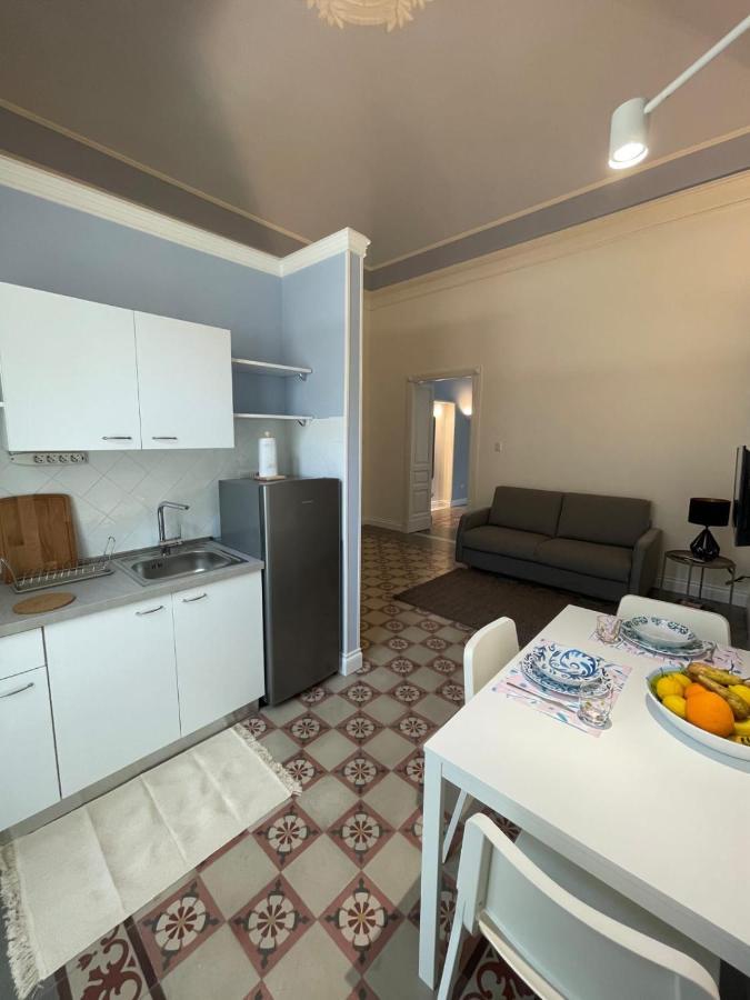 Faraone Apartments Catania Bagian luar foto